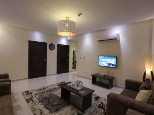 شقة ارضية للبيع في شفا بدران